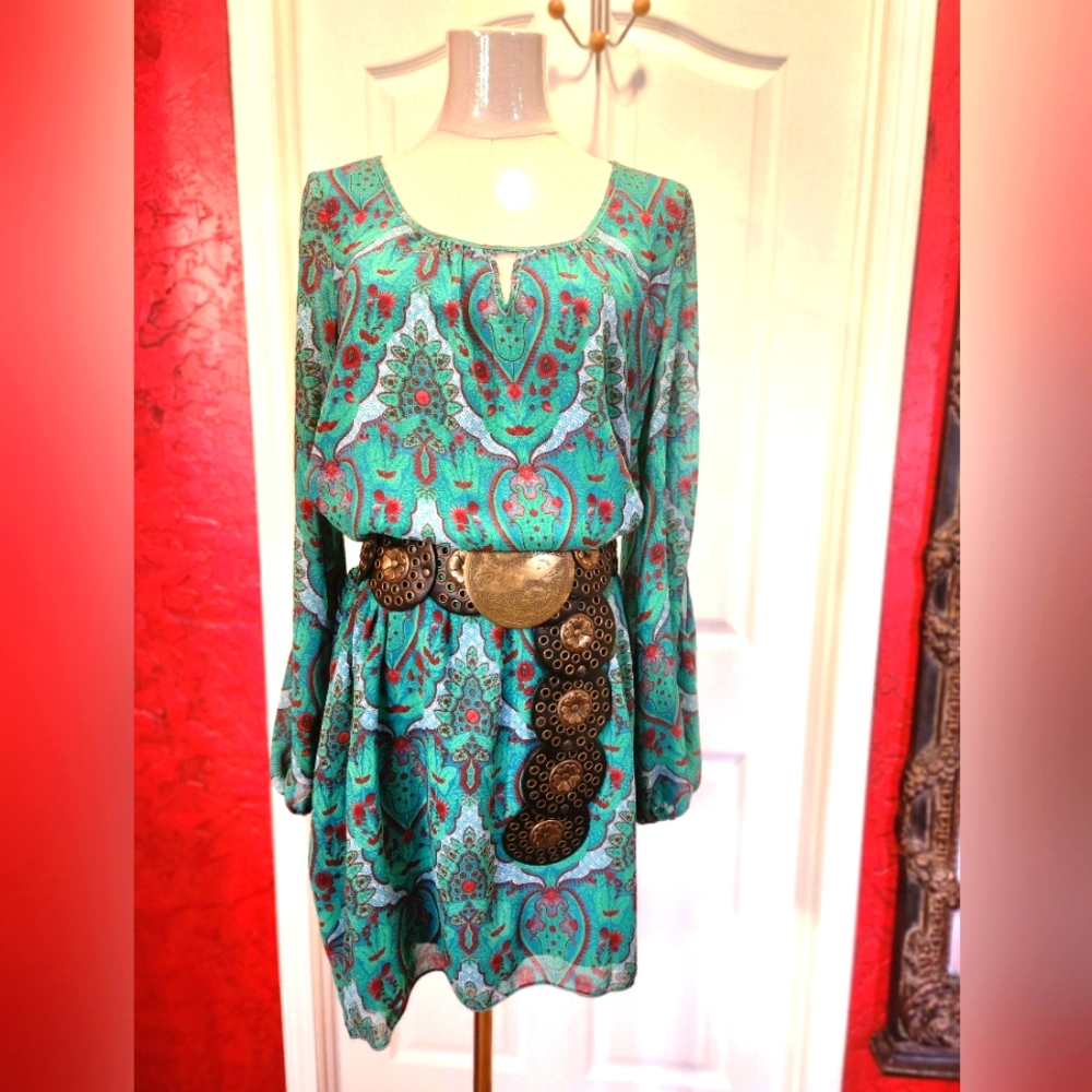 CHELSEY & VIOLET DRESS